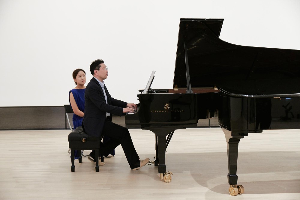 그랜드피아노 ‘스타인웨이’ 함부르크 D-274 설치